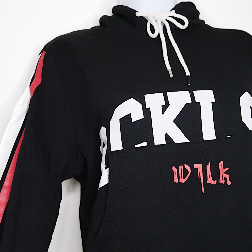 Y&R x Sammy Wilk | Crop Long Sleeve Hoodie - Picture 3 of 6